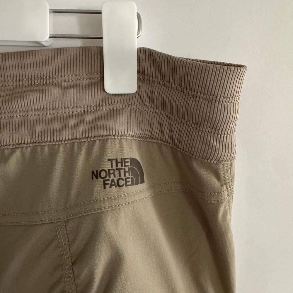 The North Face Womens Nylon Hiking Capri Pants XXL Tan Ruched Pull On Drawstring - Picture 4 of 12